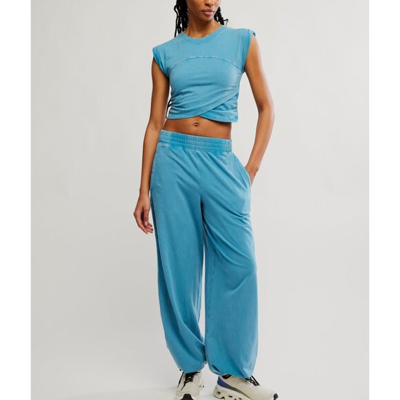 🆕 FP MOVEMENT Hot Shot Crossover Set / Celestial Blue - Picture 1 of 8